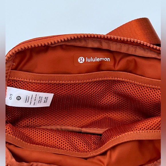 Lululemon Belt Bag Burnt Orange 1L - Picture 6 of 8